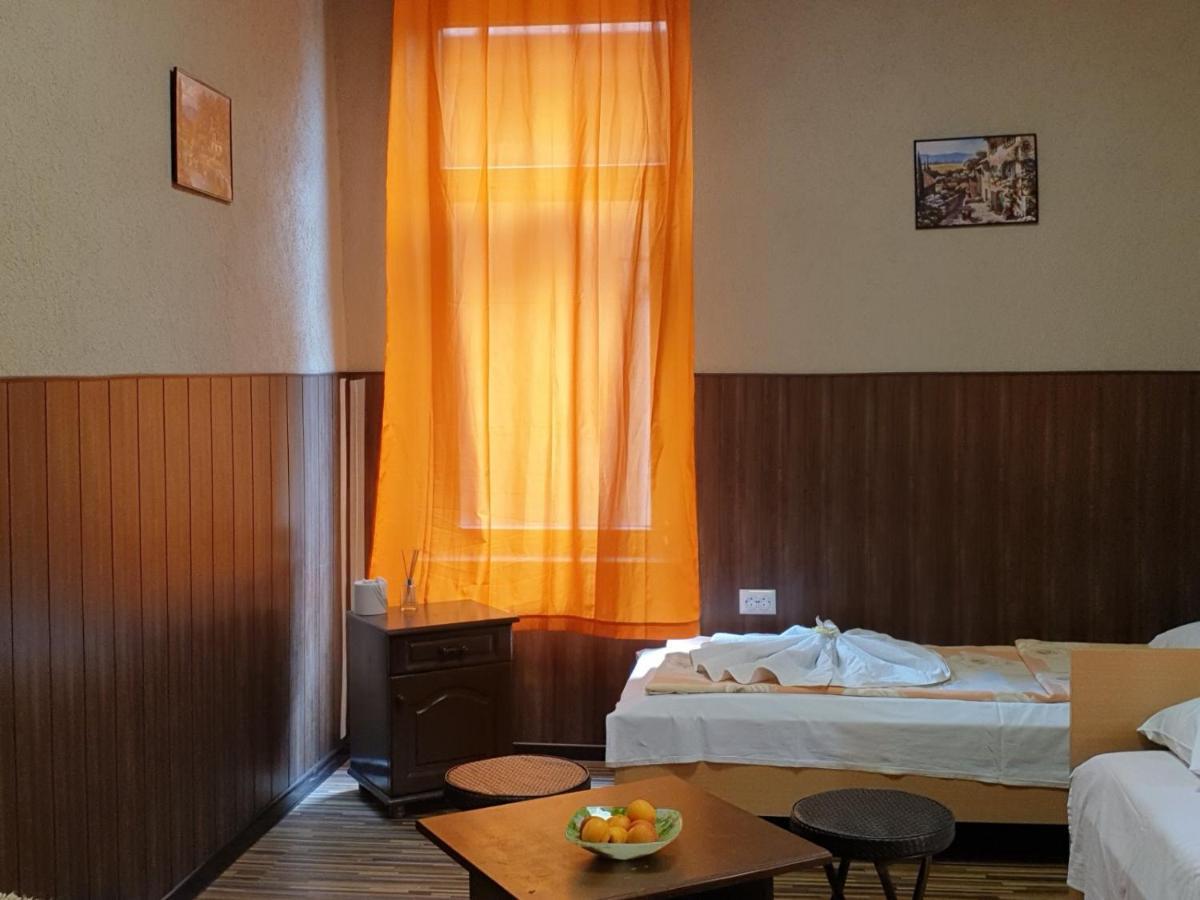 Km!Sofia - Стаи За Гости Eksteriør billede